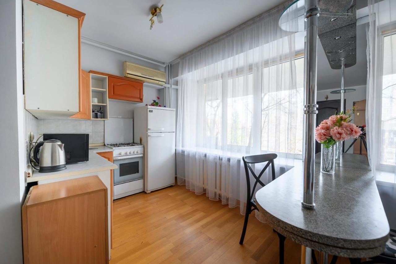 На Проспекте Ленина Apartment Almaty Ngoại thất bức ảnh