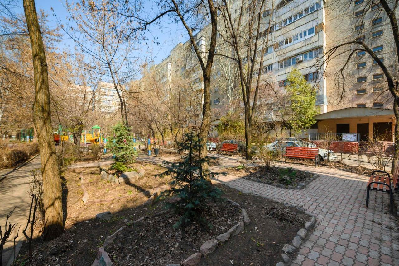 На Проспекте Ленина Apartment Almaty Ngoại thất bức ảnh